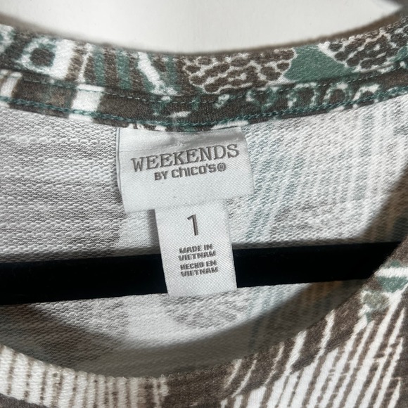 Weekends by Chico's Ray Graph Top 1 M Long Sleeve Printed Casual Alpine Green - Picture 8 of 10